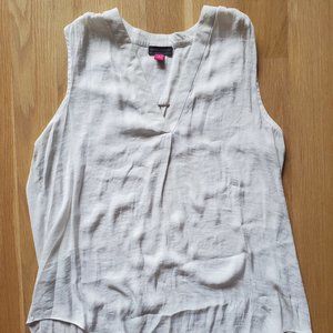 White sleeveless blouse